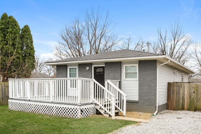 Foto del edificio - 241 Southard Dr