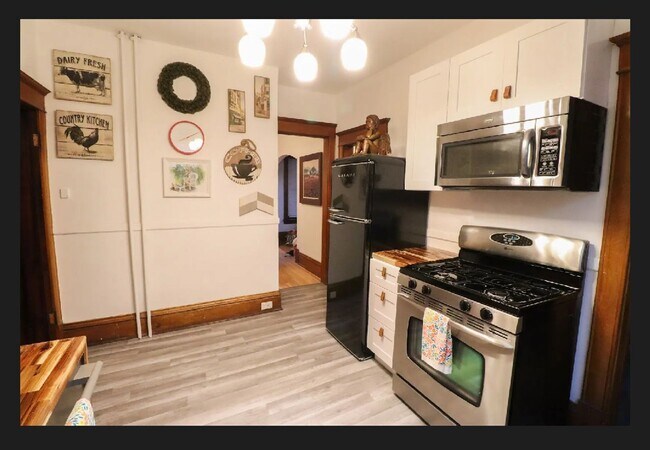 Foto del edificio - 3112 Fremont Ave S
