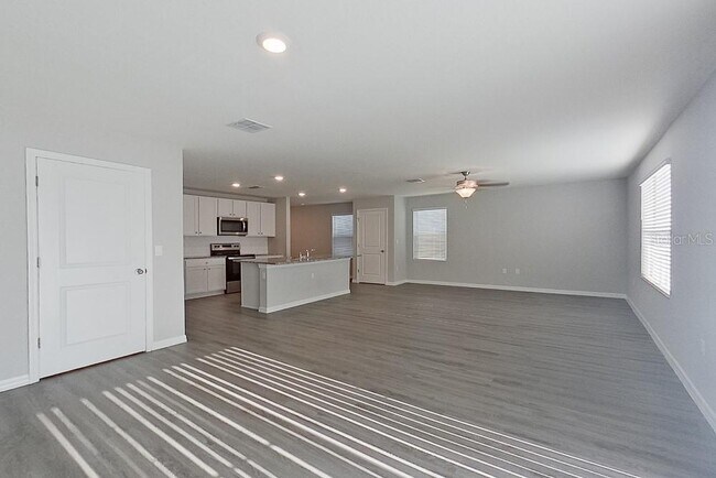Foto del edificio - 8614 SW 43rd Ter