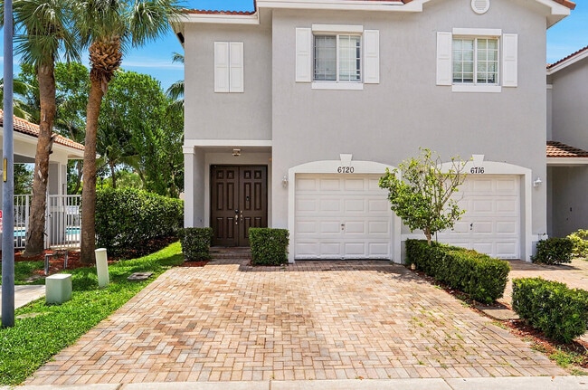 Building Photo - 6720 Cypress Walk Terrace