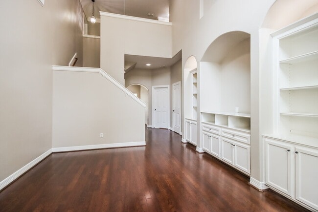 Foto del edificio - 409 Robinwood Dr