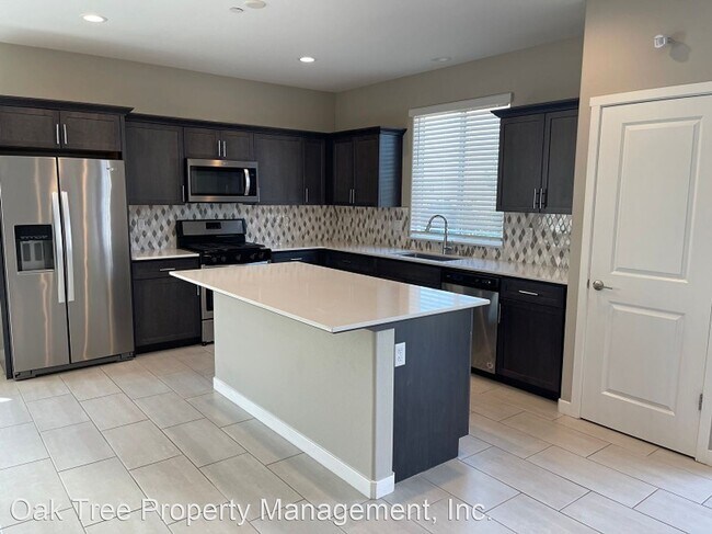 Building Photo - 3 br, 2.5 bath House - 3813 Morris Avenue