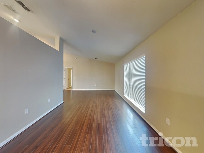 Foto del edificio - 10752 Carloway Hills Dr