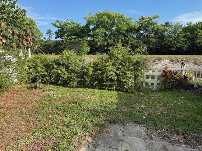 Foto del edificio - 1420 SW 28th Ave