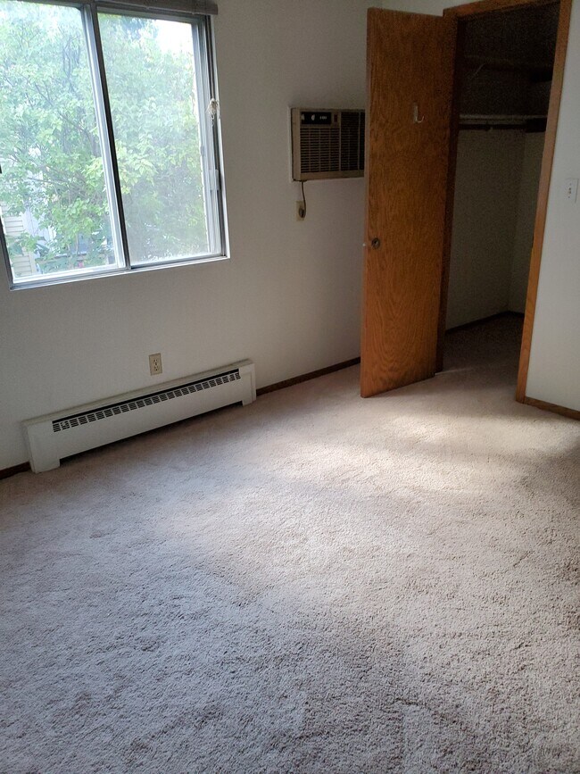 Foto del edificio - 1491 Portland Ave