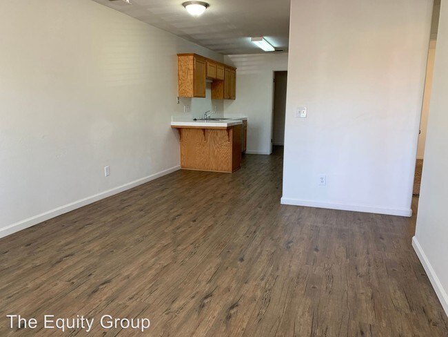 Foto del edificio - 660 10th Ave