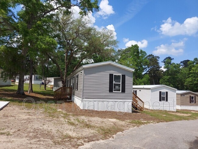 Building Photo - 356 Bayhead Dr