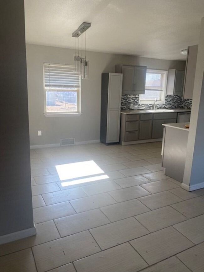 Foto del edificio - 1616 SW 61st St