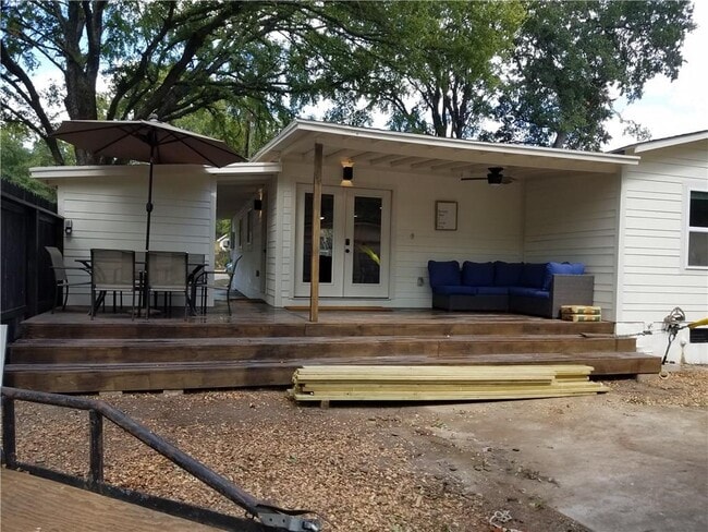 Building Photo - 5405 Hudson St