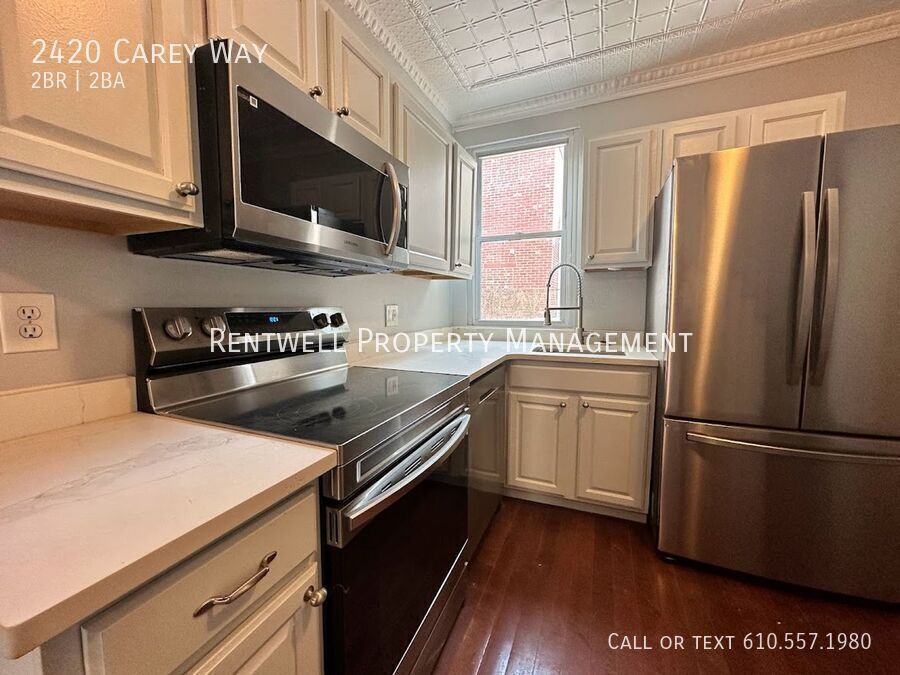 Photo - 2420 Carey Way-