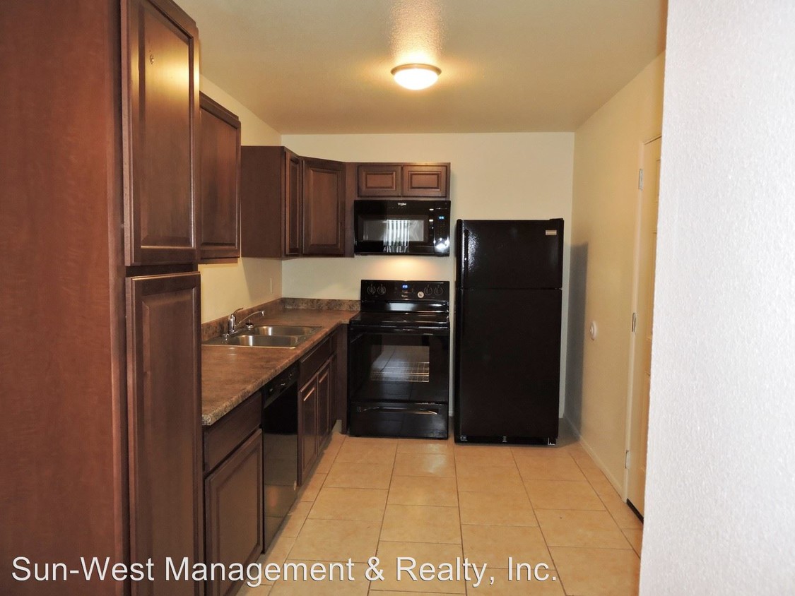 Foto principal - 2417 W Campbell Ave