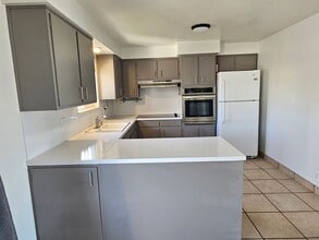 Building Photo - 435 W 1250 S