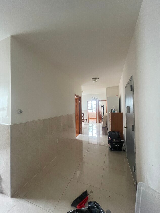 Foto del edificio - 1235 Bay Ridge Pkwy