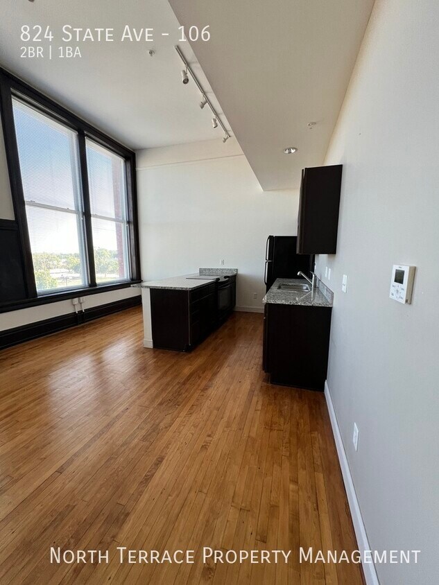 Foto del edificio - Spacious & Stylish 2-Bedroom Loft at Horac...