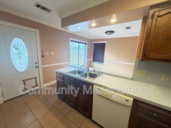 Photo - 5140 W Hunters Chapel Ct House