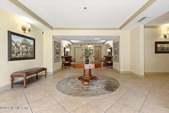 Building Photo - 4300 S Beach Pkwy