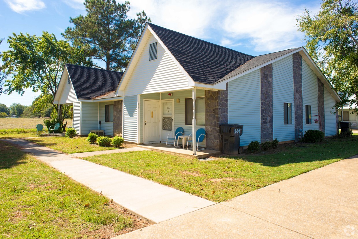 Building Photo - Moundville Gardens Apartments