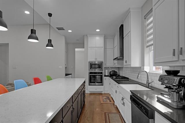 Building Photo - 1118 Maverick Dr