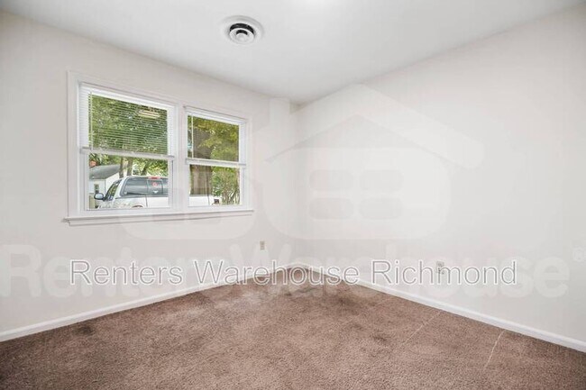 Building Photo - 402 Dupuy Ave