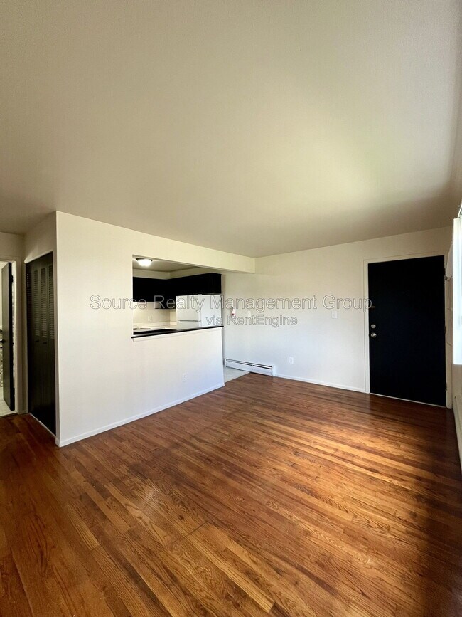 Foto del edificio - 720 Harrison Blvd