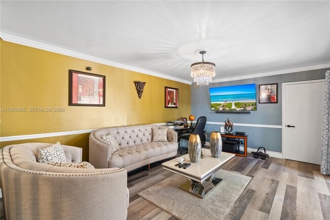 Foto del edificio - 1600 Coral Ave