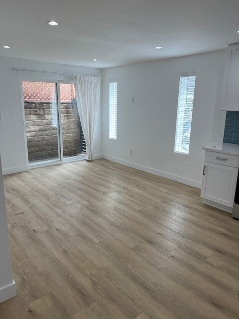 Sala de estar - 2407 Abbot Kinney Blvd