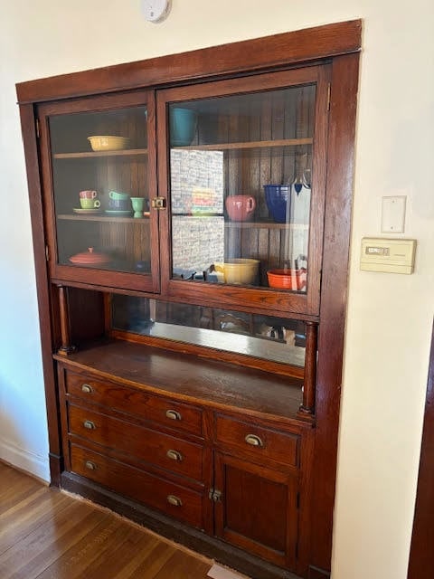 Building Photo - 3806 N Leavitt St