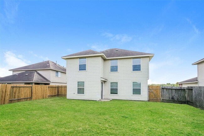 Building Photo - 2606 Vikram Dr