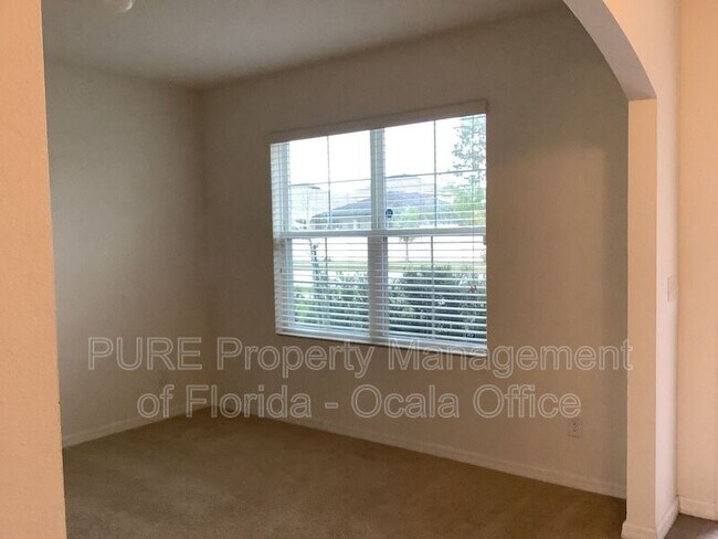 Foto del edificio - 2880 NE 43rd Rd