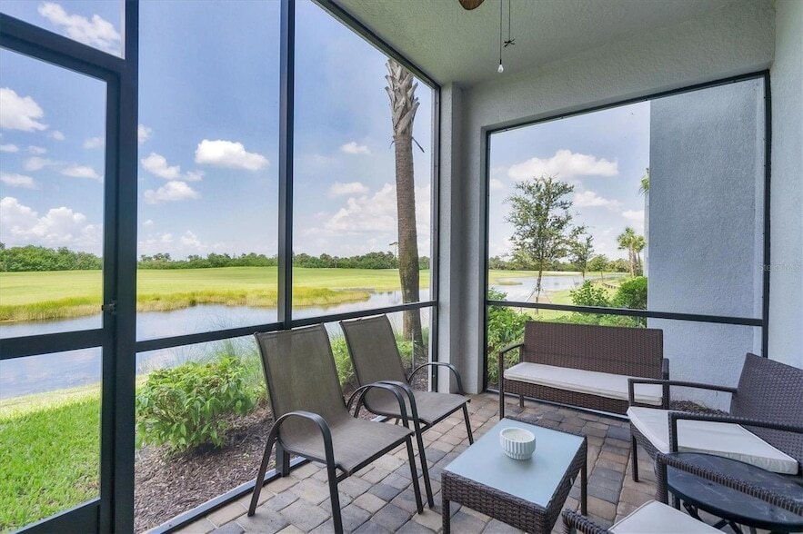 Primary Photo - 14071 Heritage Landing Blvd