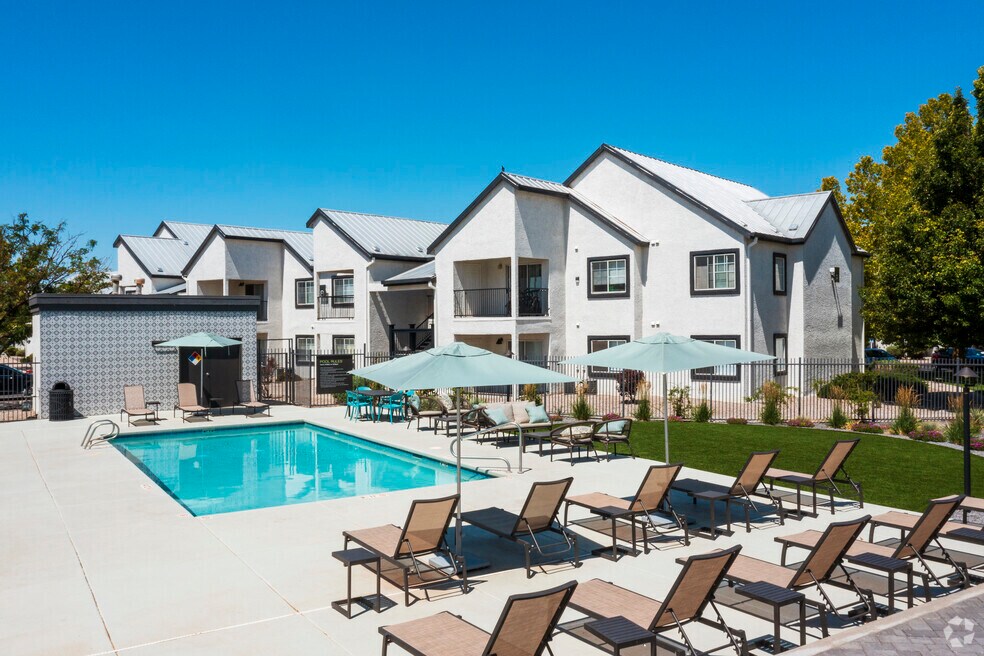 Apartments for Rent with Garages Near Sedillo, NM | Apartments.com