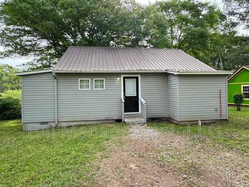 129 Watts St, Barnesville, GA 30204 House Rental in Barnesville, GA