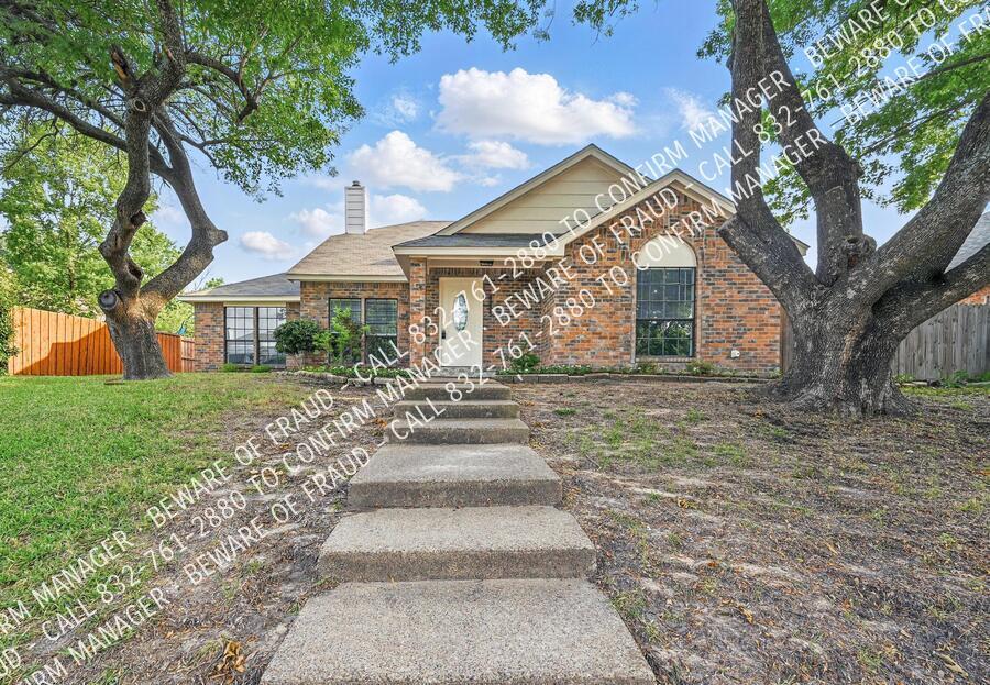 Foto principal - 8805 Wood Glen Dr