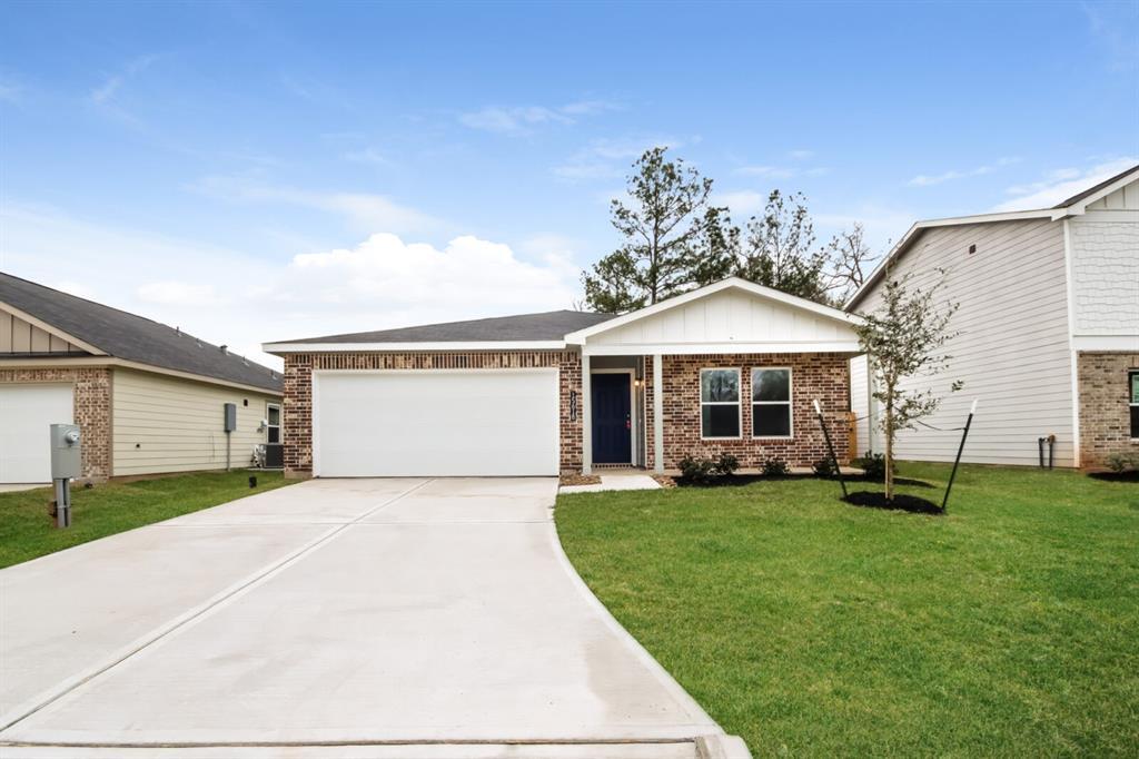 Foto principal - 15618 Briar Forest Dr