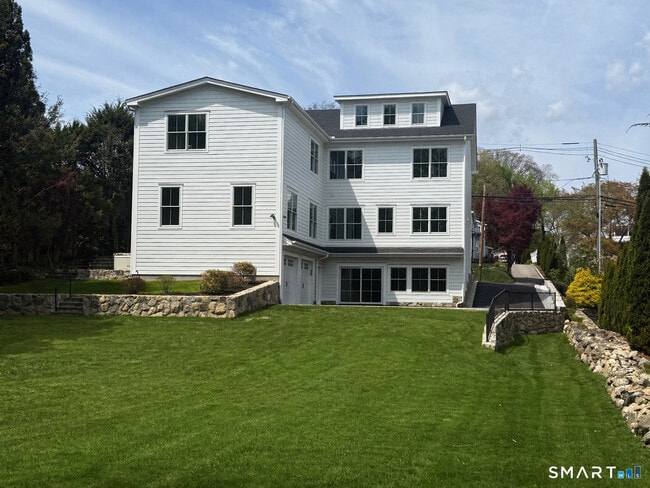 Building Photo - 119 Harrison Ave