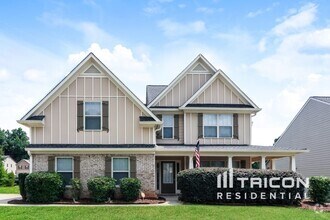 Building Photo - 6141 Stanley Dr