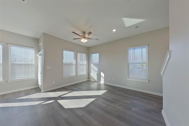 Foto del edificio - 5404 Sandstone Dr