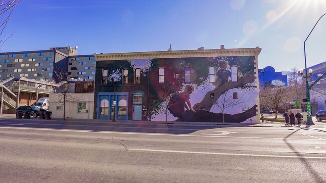 Building Photo - 40 N Freedom Blvd