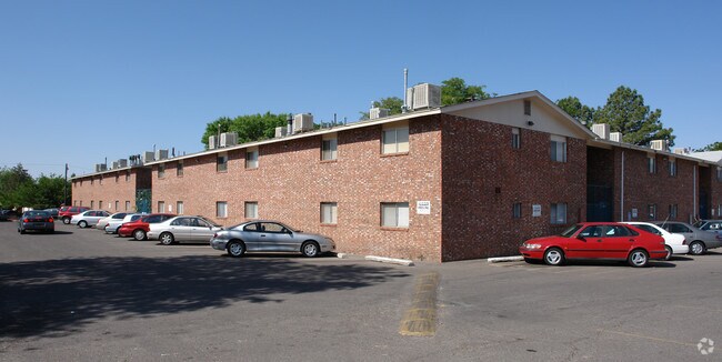 Apartamentos ejecutivos en el este - Executive East Apartments