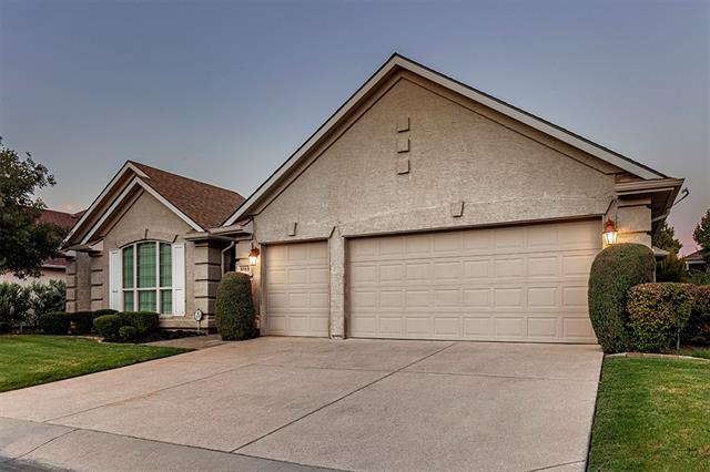 Building Photo - 8913 Landmark Ln