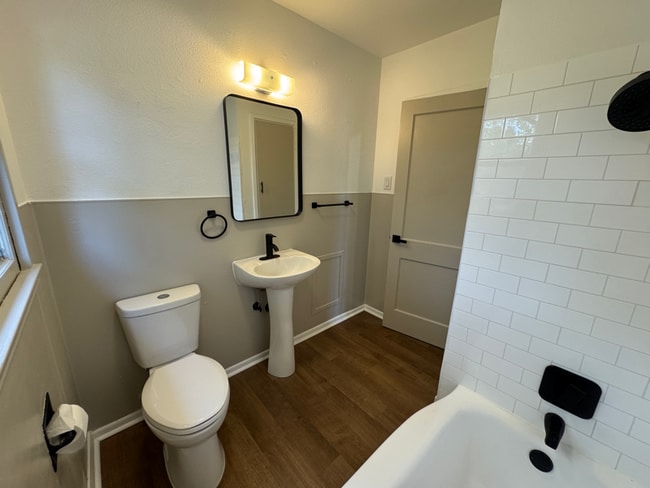 Foto del edificio - 510 Mitchell Ave