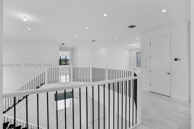 Building Photo - 17185 Teton River Rd