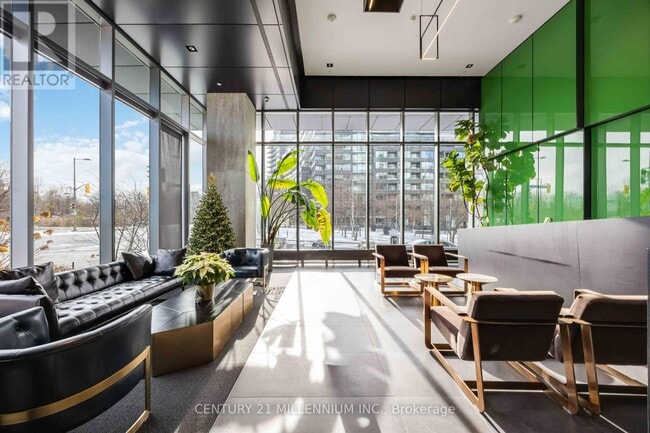 Photo du bâtiment - 170 Bayview Ave