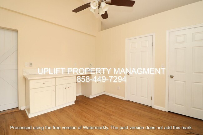 Foto del edificio - Logan Ave (3123)