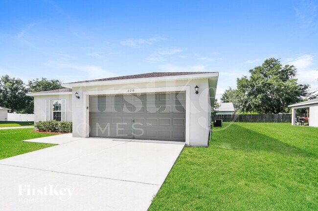 Foto del edificio - 820 SW Thrift Ave