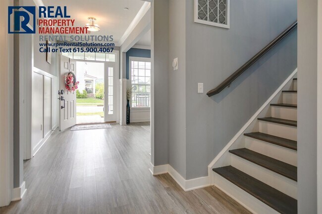 Foto del edificio - Beautiful Home in Franklin! Neighborhood p...