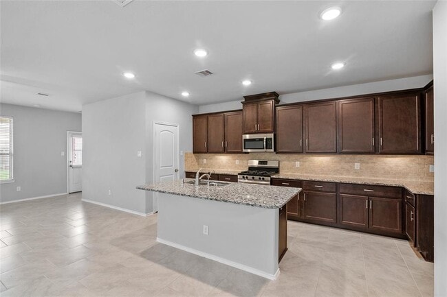 Building Photo - 23723 Rivage Ridge Dr