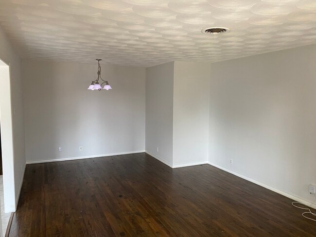 Spacious Living Room - 10843 Marchant Cir