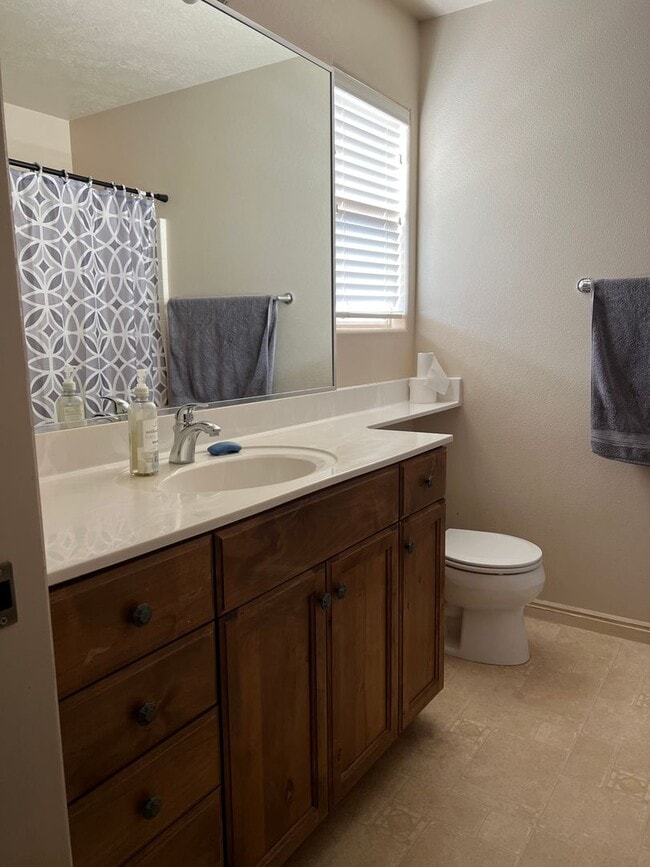 Foto del edificio - Great 3 bedroom 2 bath home in St George!