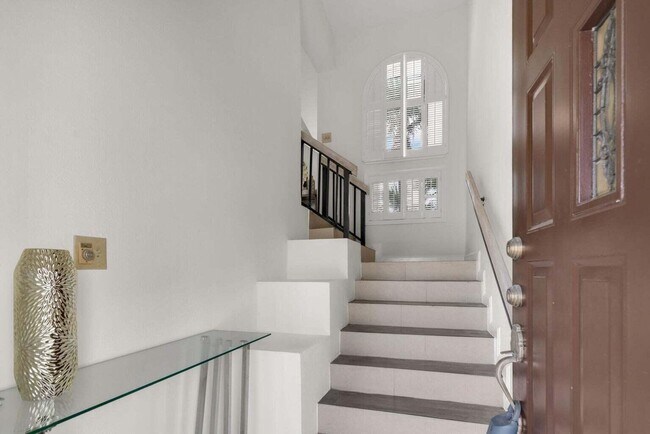 Foto del edificio - 7894 Granada Pl